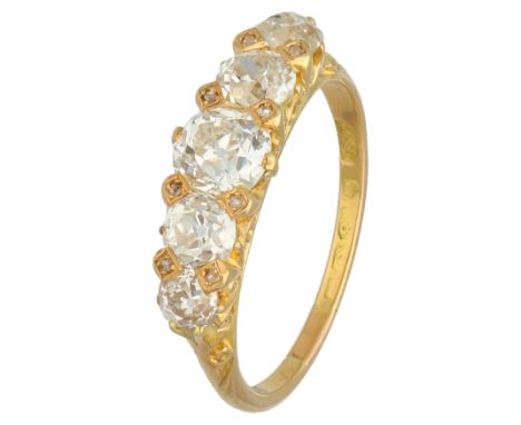 18K Yellow gold five-stone ring set with approx. 2.10 ct diamond. Set with five Old European cut diamonds of approx. 2.10 ct 