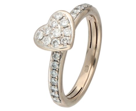 Hulchi Belluni 18K white gold ring with heart-shaped centerpiece set with diamond. Set with 24 brilliant cut diamonds of appr