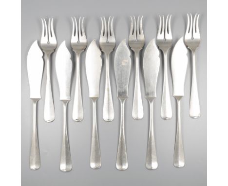 12-piece set fish cutlery ''Haags Lofje'', silver. Six fish forks and six fish knives in "Haags Lofje". Netherlands, Schoonho