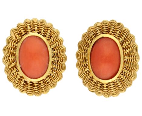 Vintage 18K yellow gold braided ear clips with red coral. Part of a demi-parure (see ring). Set with two oval cabochon cut re