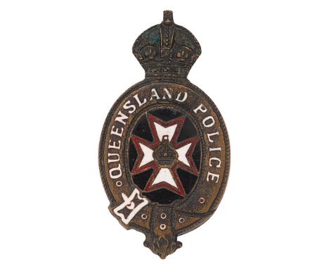Queensland Police Australian head-dress badge by Jepson Bros.  Good scarce early die-cast brass crowned oval title strap, the