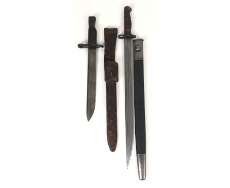 WW1 Canadian Ross Bayonet and 1907 Pattern Bayonet.  Ross M1910 bayonet with unmodified blade housed in leather scabbard and 