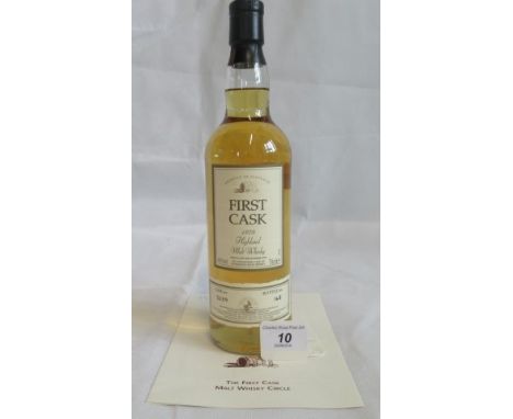 A bottle of 1979 First Cask Loch Lomond Rhosdhu-style Highland Single Malt Scotch Whisky.