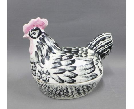 Price Kensington pottery hen on nest, 23cm 