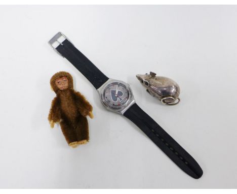 Novelty silver mouse vesta case, London 1996, 6cm, together with a Schuco style monkey with detachable head and glass vial 8c