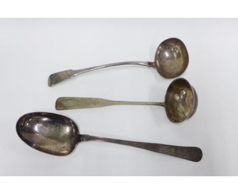 Georgian silver soup ladle of fiddle pattern, London c1800 and an oversized Swedish silver serving spoon with threaded border