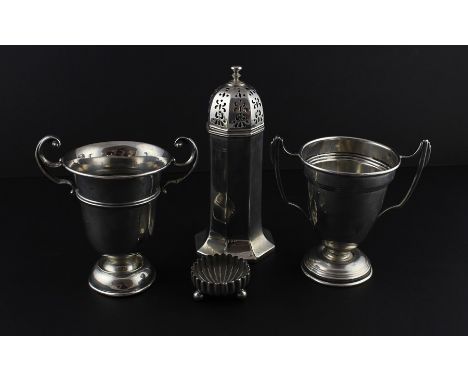 A silver sugar castor, by Edward Barnard &amp; Sons Ltd, assayed London 1908, of octagonal form with domed and pierced lid an