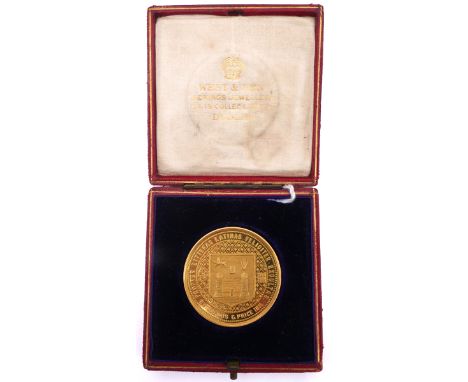 Trinity College Dublin, large gold award medal for Science and Mathematics, 1862Obverse: Elizabeth I facing left. Reverse: Ar