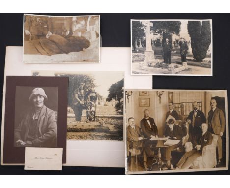 1920s Michael Collins, life, love and death, five photographs.A press photograph of the Irish plenopotentiaries at the 1921 A