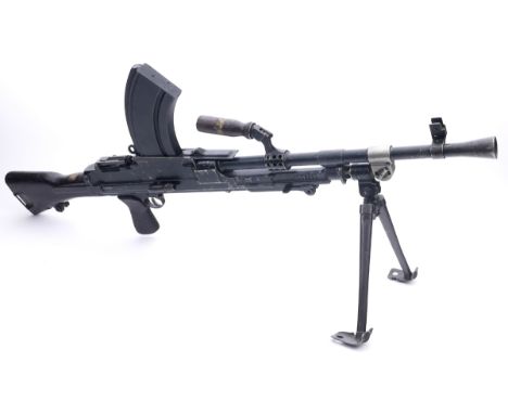 1955 Mk. III 'Para' Bren Light Machine Gun.Deactivated Bren Mk IIII Light Machine Gun. With British proof marks and serial nu