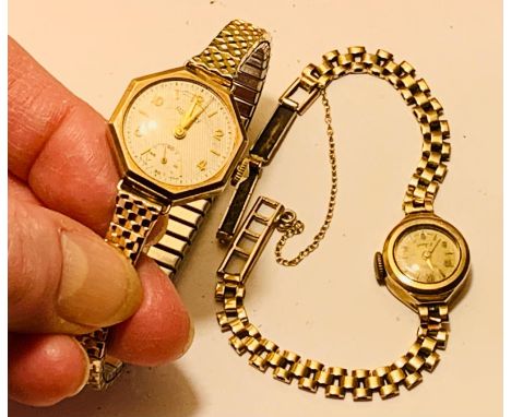 9ct GOLD ROTARY 17 JEWELS WATCH, WEIGHT APPROX 10.22g, WORKING, SCRATCHES ON FACE, APPROX LENGTH FROM CLASP 5.5cm, LENGTH FRO