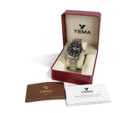 Yema Superman 990 feet gentleman's stainless steel wristwatch, the signed black dial with roundel, arrow and rectangular mark