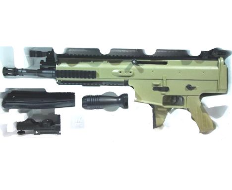 Scar airsoft assault rifle in tan. P&amp;P Group 2 (£18+VAT for the first lot and £3+VAT for subsequent lots) 