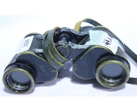 British WWII type pair of field binoculars, stereo prism, marked Steplawe, displaying broad arrow, 1067. P&amp;P Group 1 (£14