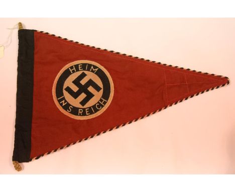 German WWII type Reichs pennant, L: 38 cm. P&amp;P Group 1 (£14+VAT for the first lot and £1+VAT for subsequent lots) 