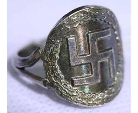 German Third Reich type Nazi Party signet ring, size T. P&amp;P Group 1 (£14+VAT for the first lot and £1+VAT for subsequent 