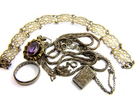 Quantity of mixed silver jewellery. P&amp;P Group 1 (£14+VAT for the first lot and £1+VAT for subsequent lots) 