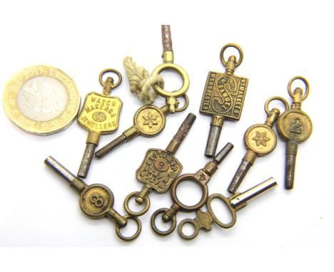 Ten mixed vintage and antique pocket watch keys. P&amp;P Group 1 (£14+VAT for the first lot and £1+VAT for subsequent lots) 