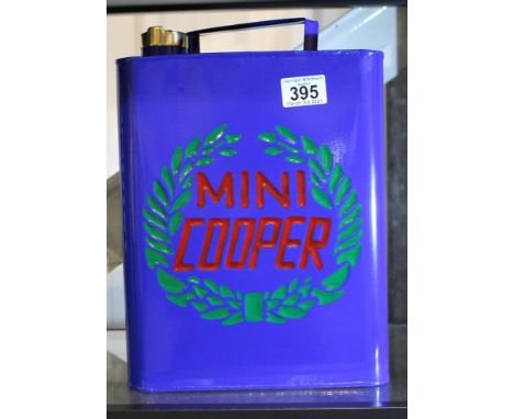Blue Mini Cooper petrol can, H: 34 cm. P&amp;P Group 2 (£18+VAT for the first lot and £3+VAT for subsequent lots) 