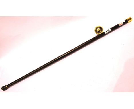 Walking cane with brass Masonic grip, L: 91 cm. P&amp;P Group 2 (£18+VAT for the first lot and £3+VAT for subsequent lots) 