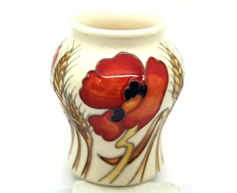 Moorcroft Harvest Poppy vase, H: 9 cm. P&amp;P Group 1 (£14+VAT for the first lot and £1+VAT for subsequent lots) 