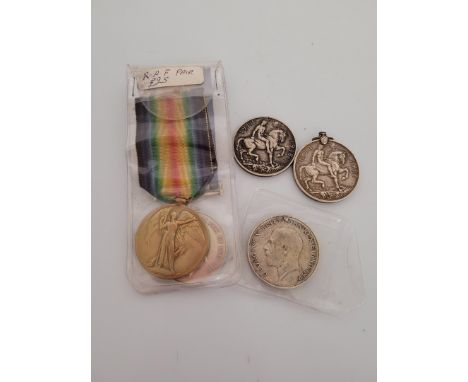 A collection of British WW1 medals, including a pair named to 108332 T. B. Glaze RAF. Together with three Great War medals (a