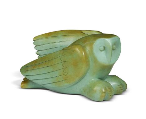 § Laurence Broderick (1935-2024), Walberswick Barn Owl,  green patinated bronze, signed and numbered 6/25  22cm wide  Laurenc