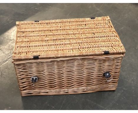 A wicker hamper, 55cmW 