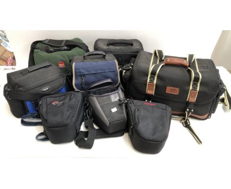 A quantity of camera carry cases, to include Kodak, Jessop, Canon, Lowepro (8) 