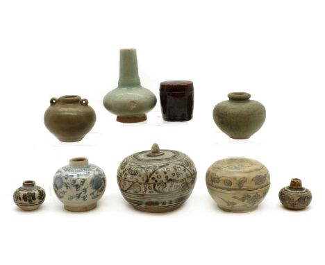 A group of Southeast Asian porcelain,16th-19th century, comprising: five jarlets, three boxes, and a small vase,4 to 11cm (12