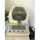 PCS Moisture Analyser Model No. PCE-MA110 Serial No. 201504066