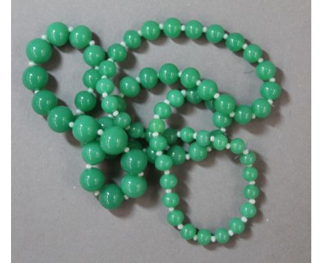 A string of jade beads