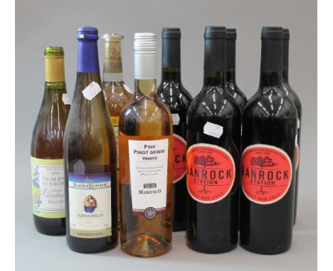 Five bottles of Banrock Station 2015, together with four bottles of various white wine