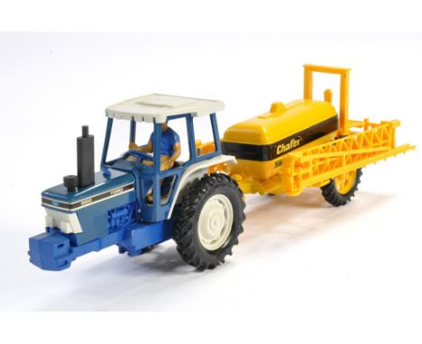 Britains Farm 1/32 vintage Code 3 / Scratch Built Issue comprising Ford Tractor (Chafer) sprayer. Looks to be without fault. 