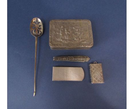 A mixed collection of bijouterie silver to include early Victorian book shaped vinaigrette, with engine turned detail, the hi