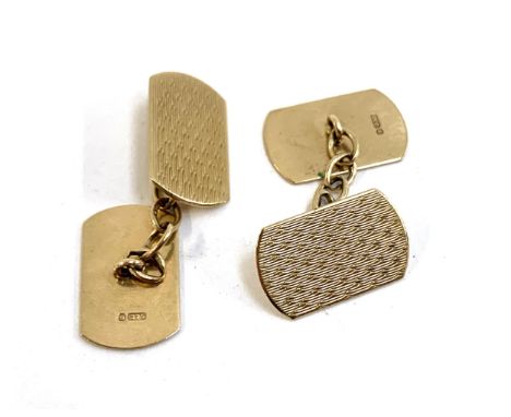 A pair of 9ct gold engine turned cufflinks, approx. 4.5g 