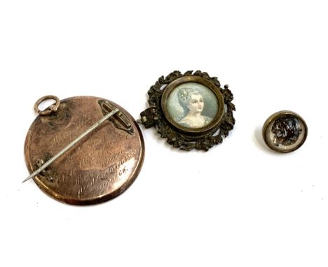 A Victorian yellow metal brooch back, engraved 'Mary Way Obt. 21 Mar 1796, Betsy House Died 2 March 1853 aged 69', gross weig