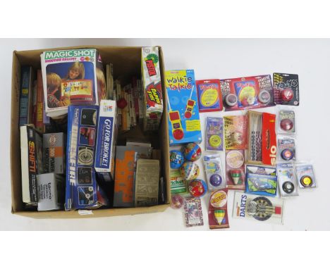 Collection of 1970's onwards toys and games including Pedigree Quickfire, Magic Shot, Time Factor, Yoyos, Board Games, etc.