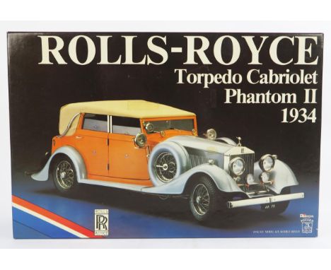 Pocher Rivarossi 1/8 Scale Rolls-Royce Torpedo Cabriolet Phantom II 1934 - unmade, not started and appears complete with manu