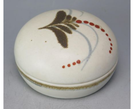 A David Leach Studio Porcelain Incense Box with cover, 9.5cm diam.