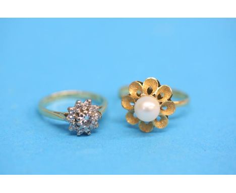 An 18ct gold and pearl set ring and 18ct diamond ring (2)