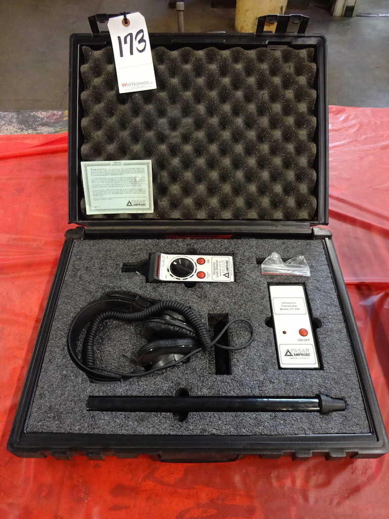 Pasar Amprobe Model Ut 200 Ultrasonic Transmitter Model Uld 100 Ultrasonic Leak Detector