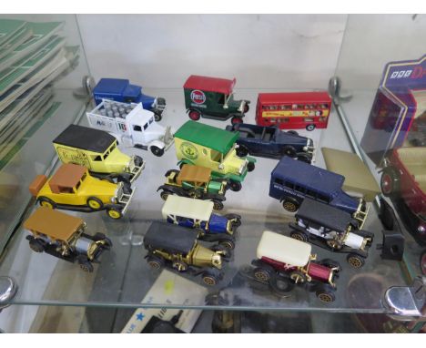 Arko Ford Mustang, Signature Chrysler Airflow Bedford Falls Police Chief, Corgi Morris Minor Royal Mail Van, Matchbox 'Bisto'