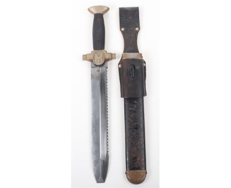 Third Reich Red Cross Enlisted Mans Dress Dagger, good untouched example of an enlisted mans dress dagger with black chequere