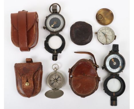 4x British Officers Compass, including one which appears to be of WW1 vintage housed in its leather case. 1939 dated blackene