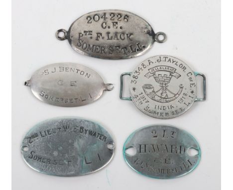 5x Great War Identification Discs of Somerset Light Infantry Interest, consisting of a fine example made from a 1916 Indian O