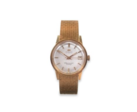 An 18ct Gold Automatic Calendar Centre Seconds Wristwatch, signed Marvin, Chronometer, model: Victory, 1966, lever movement, 