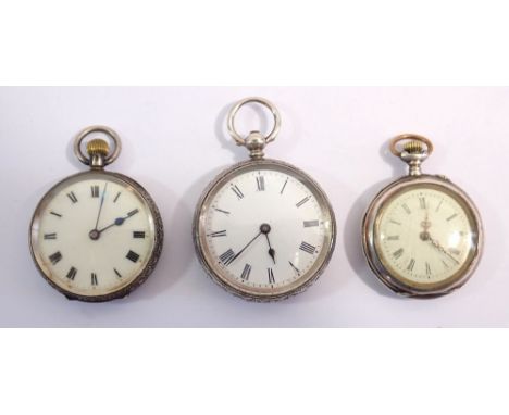 A 935 silver fob watch, a 925 keyless example and an 800 example (3)