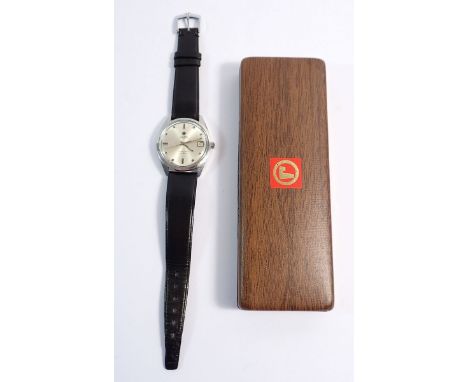 A gentleman's Roamer Stingray Roto 44 Date wrist watch on black leather strap, in original case