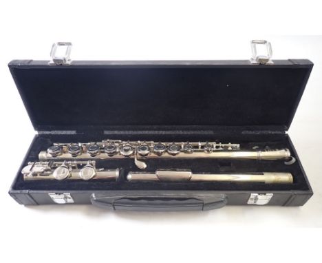 A Yamaha silver plated 211 flute cased 